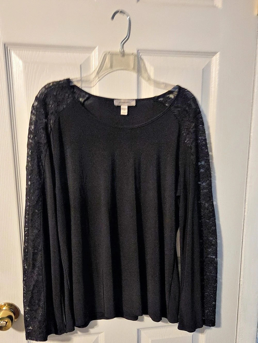 dressbarn Long Sleeve Lace Sleeve Top in Black Size XL Like New